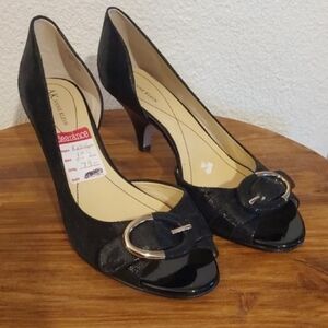 Anne Klein Black Embossed Leather Peep Toe Heels Cut out Sleek Elegant Sz.10.5